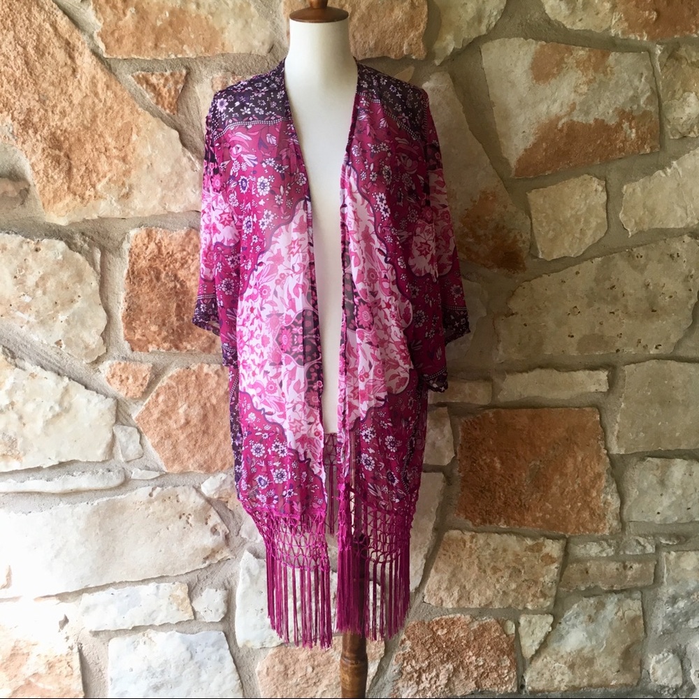 Back in Stock!! Violet Crown Fringe Kimono - Picture 6 of 8